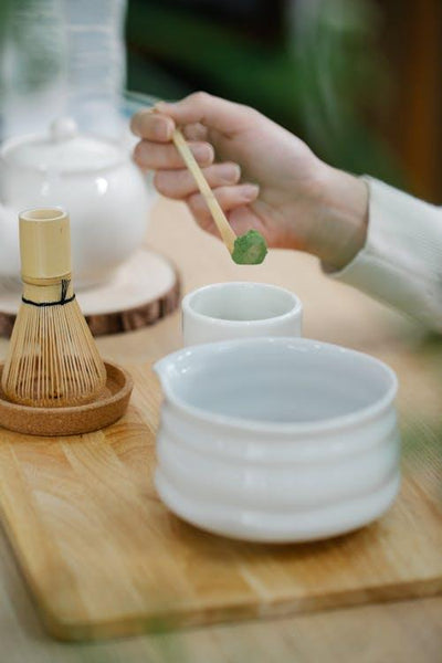 How to Use Matcha Powder: 7 Easy Ways