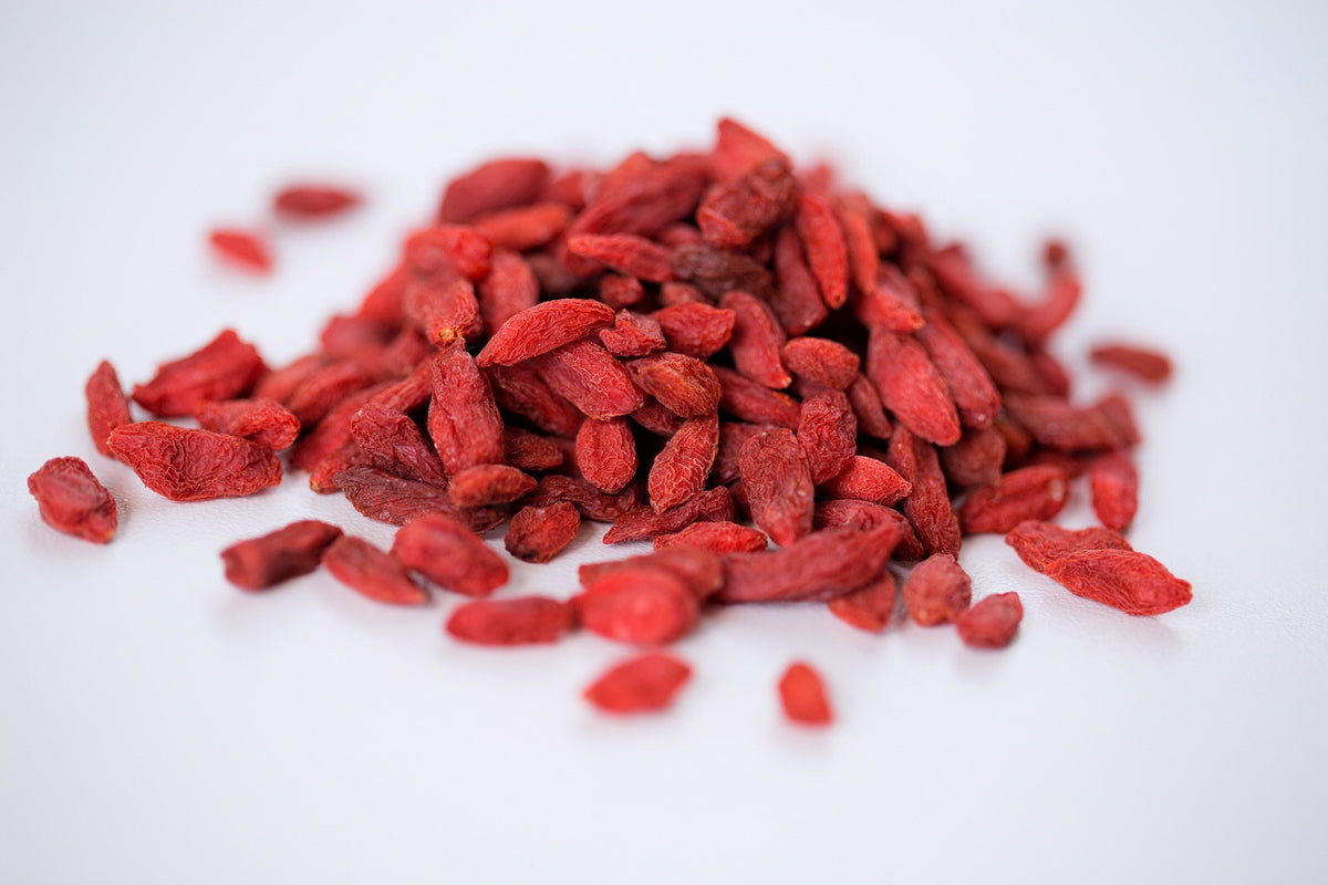 Organic Goji Berries by Nature's Root – 250g Natural Fruit Powder